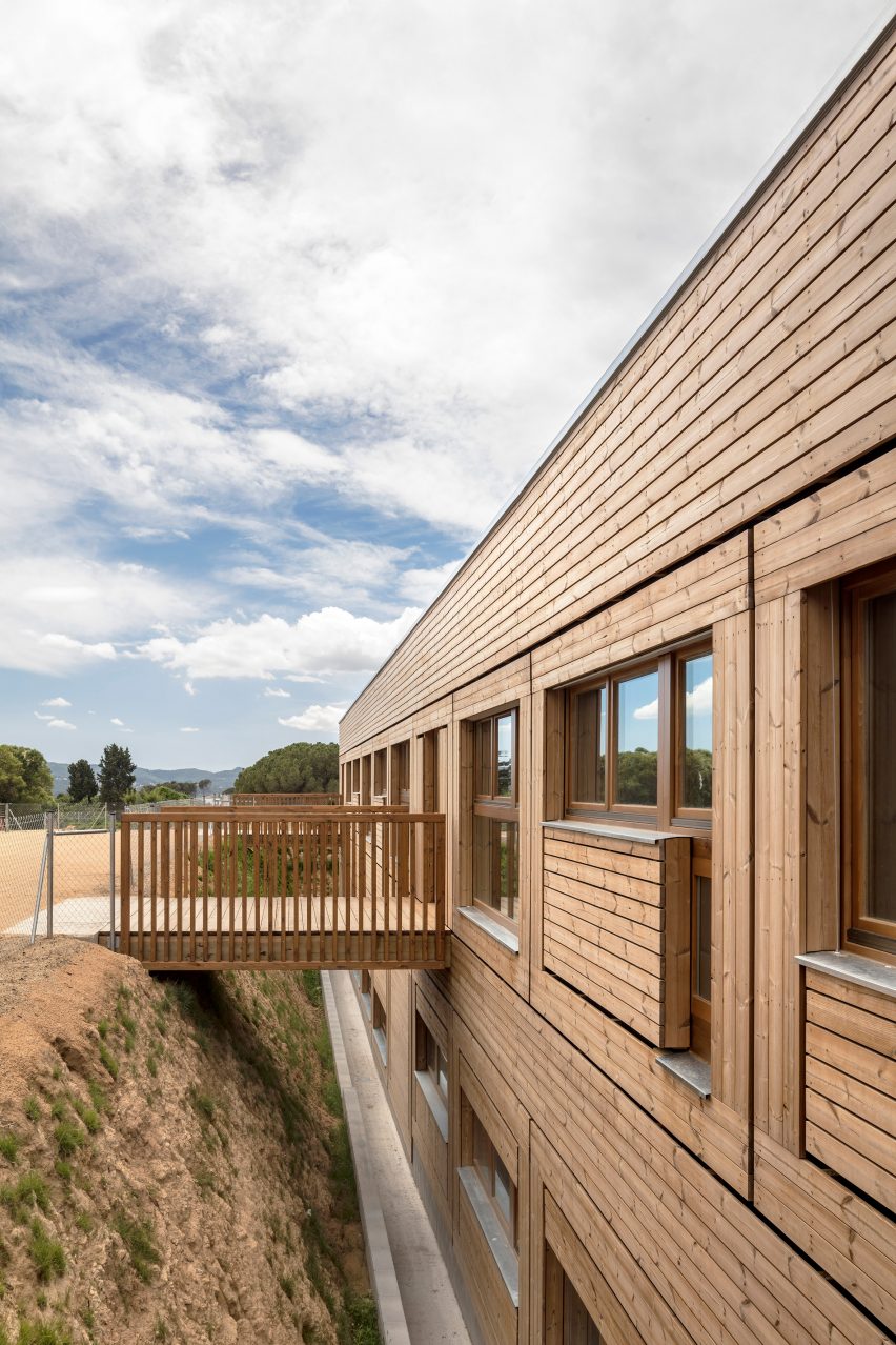 El Til-ler Kindergarten School by Eduard Balcells, Ignasi Rius and Daniel Tigges