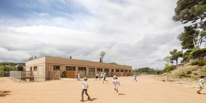 El Til-ler Kindergarten School by Eduard Balcells, Ignasi Rius and Daniel Tigges