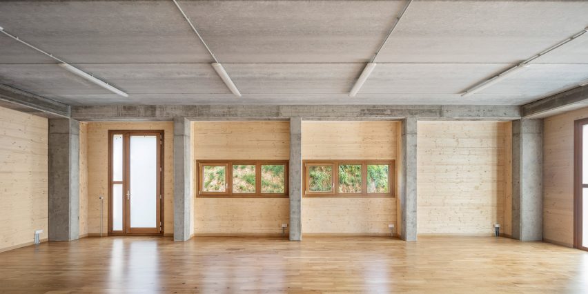 El Til-ler Kindergarten School by Eduard Balcells, Ignasi Rius and Daniel Tigges