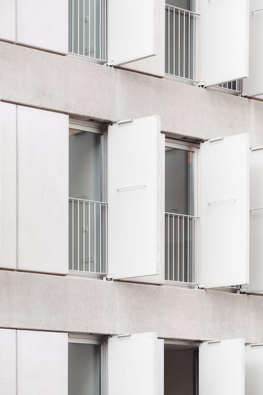 Elcano Housing Block by FRPO