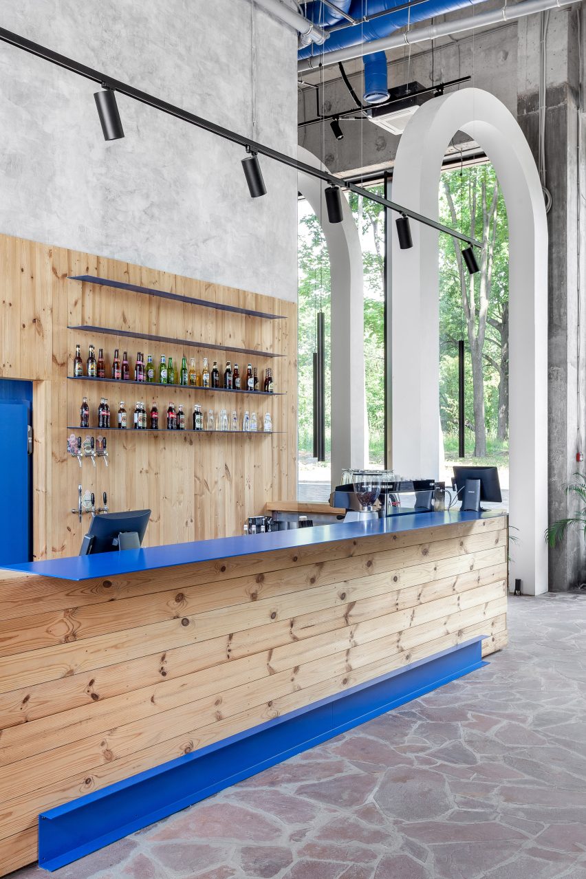 FanFood restaurant by Mast