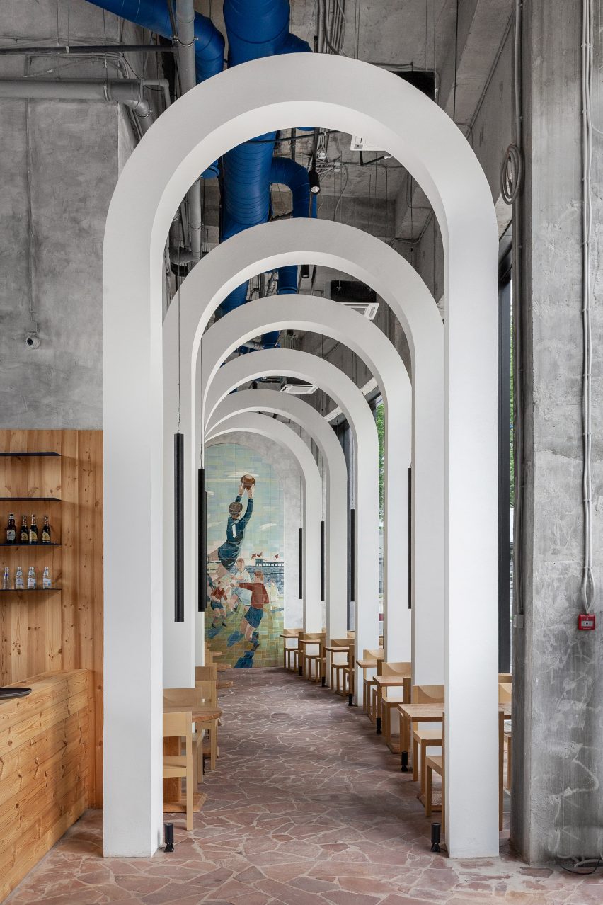 FanFood restaurant by Mast