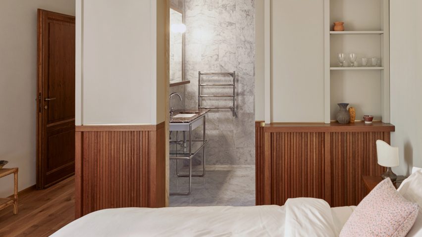 Hesselbrand transforms stables into additional rooms at Tuscany’s Villa Lena