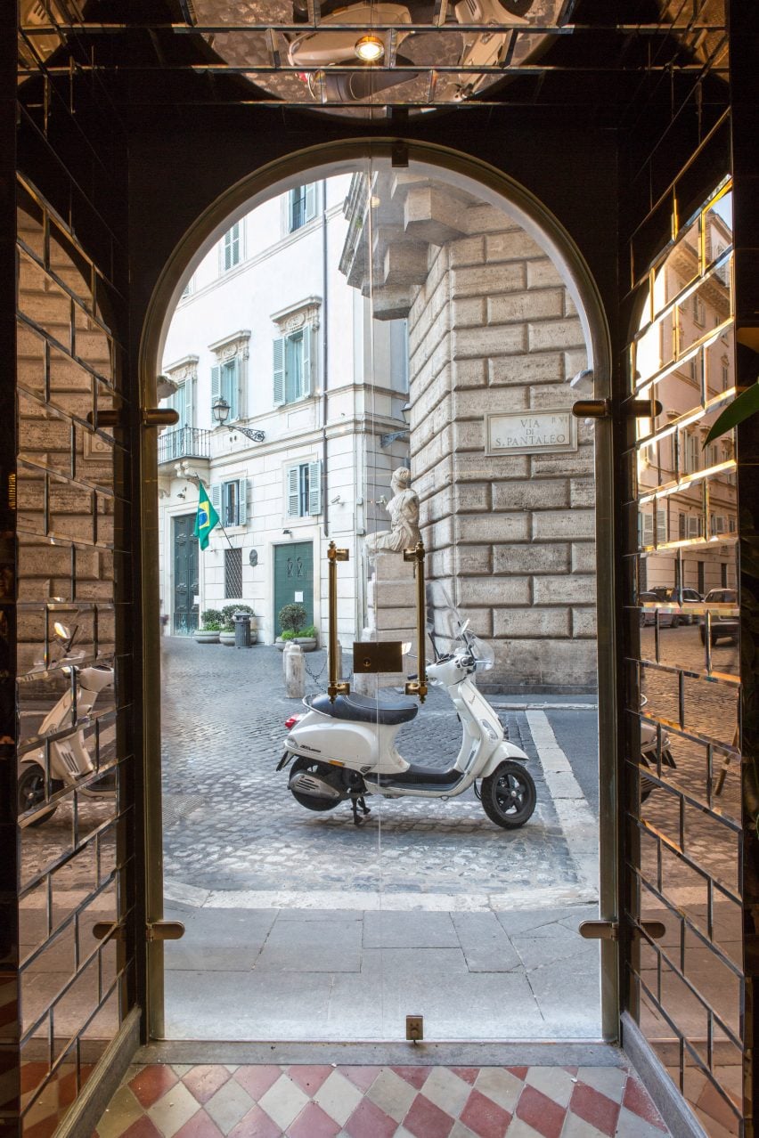 G-Rough hotel Rome