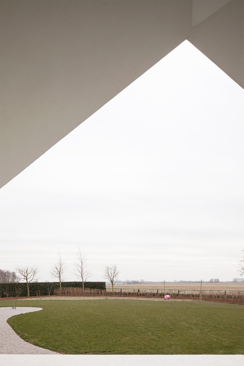 House TL by WE-S WES Architecten