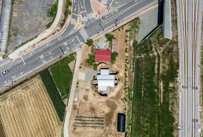 10 houses photographed from above – birds-eye views