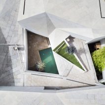 Houses from the air – birds-eye views