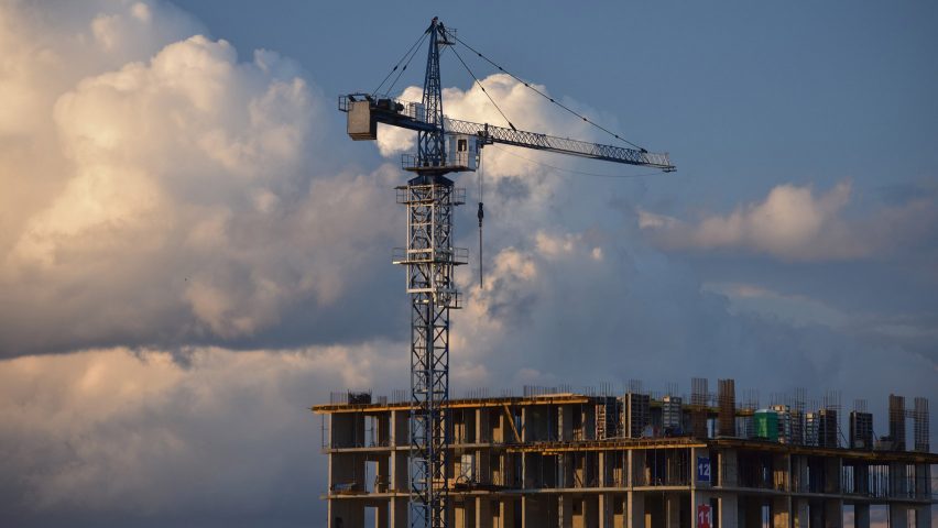 An interim report for the Building Better Building Beautiful Commission urges UK councils to reject "ugly" housing schemes and prioritise car-free developments.