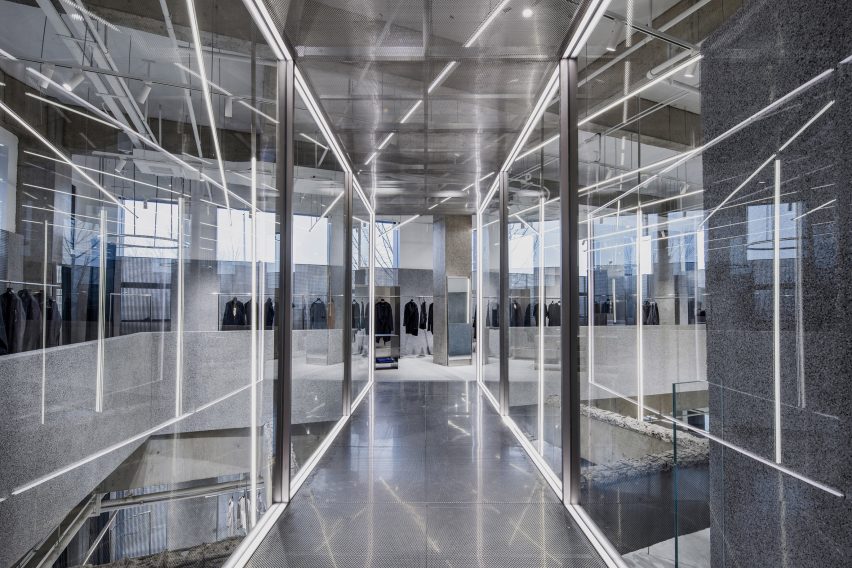 JHW store by Atelier Tao+C