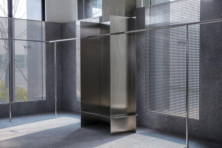 JHW store by Atelier Tao+C