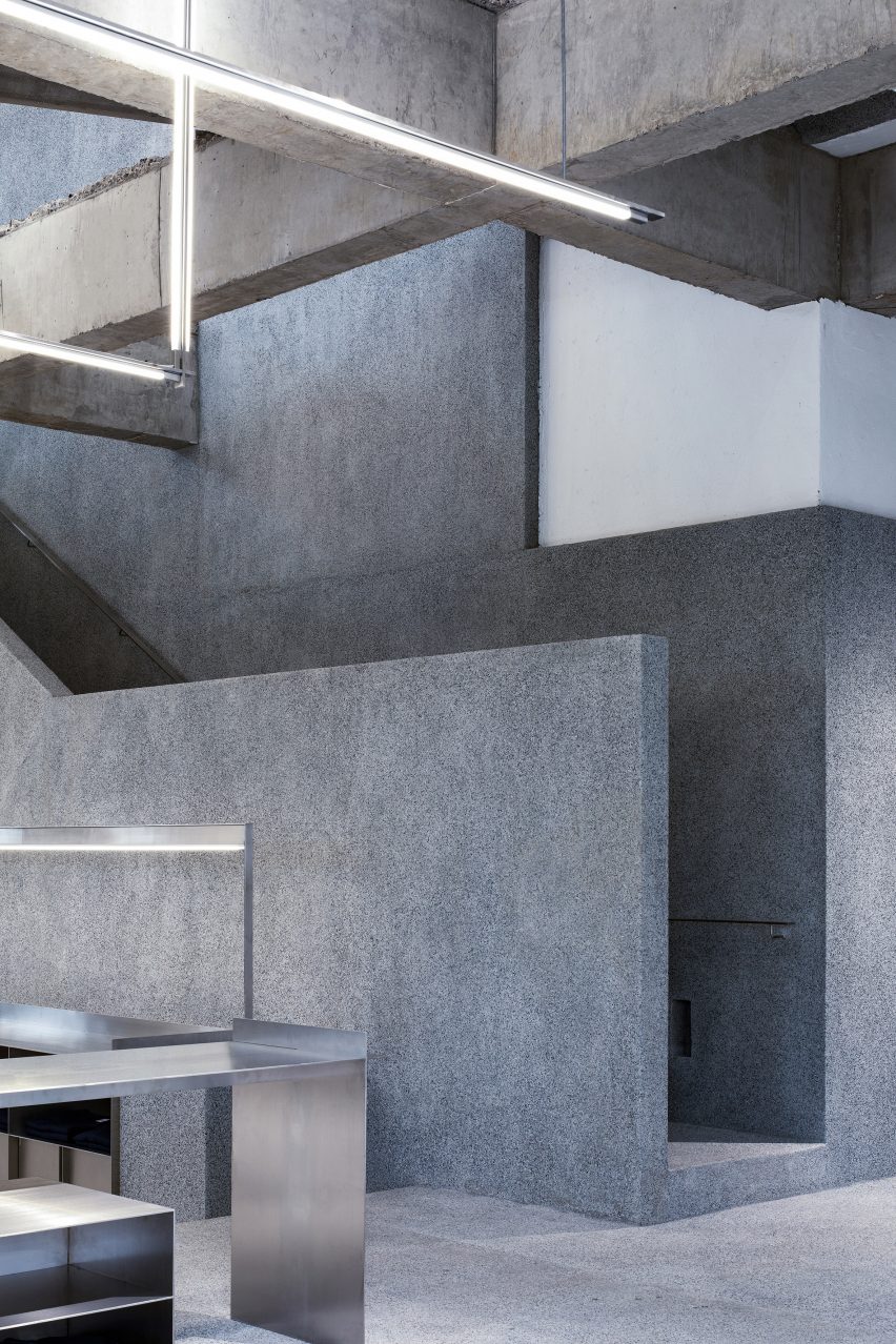 JHW store by Atelier Tao+C
