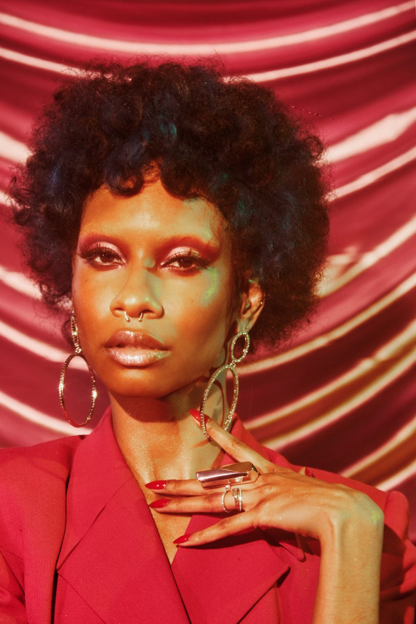 The Palma ring by Unbound Babes is a waterproof sex toy disguised as piece of jewellery that can twist, tilt and be tapped to produce different vibrations.