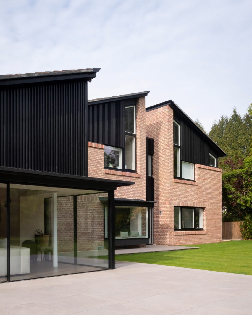 Push-Pull House by Cullinan Studio