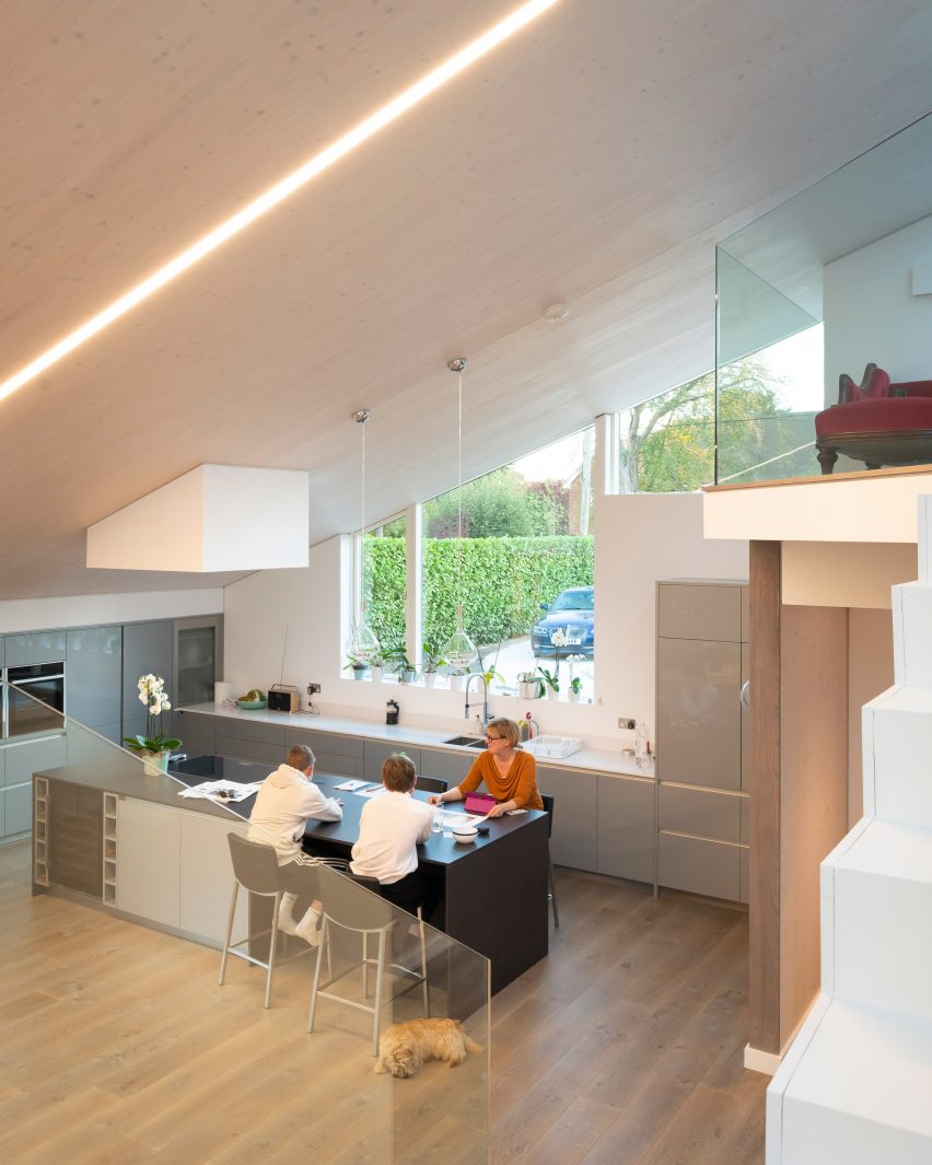 Push-Pull House by Cullinan Studio