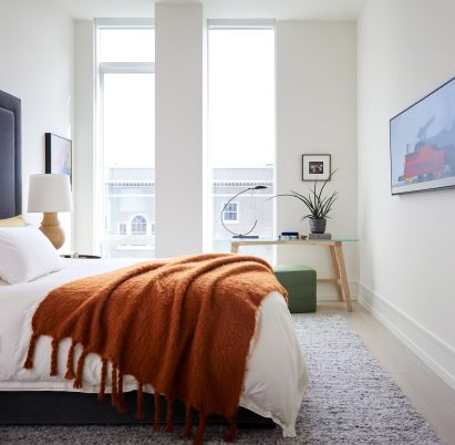 San Francisco apartment by Jennifer Robin Interiors