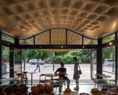 The Serpentine Coffee House by Mizzi Studio