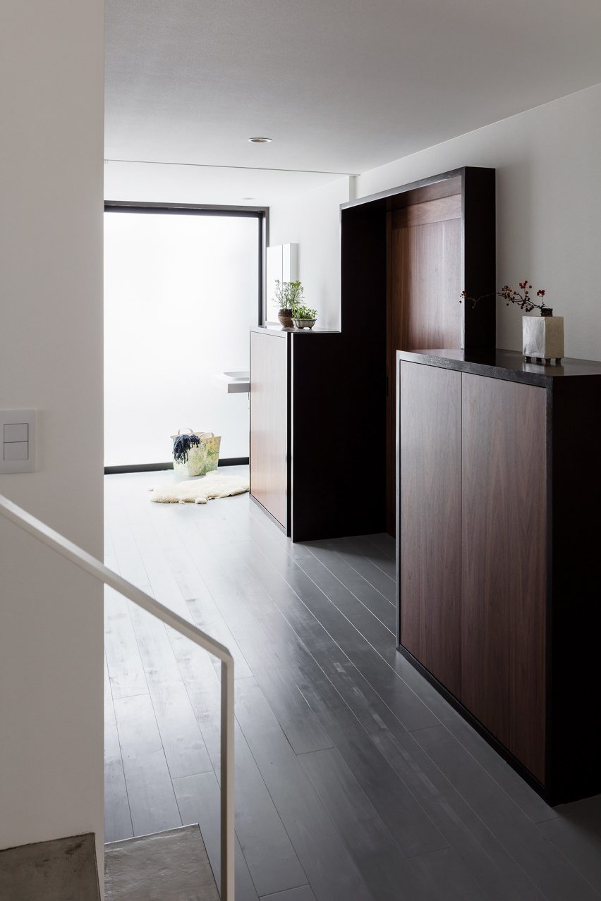 Slender House by FORM/Kouichi Kimura