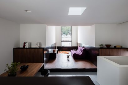 Slender House by FORM/Kouichi Kimura