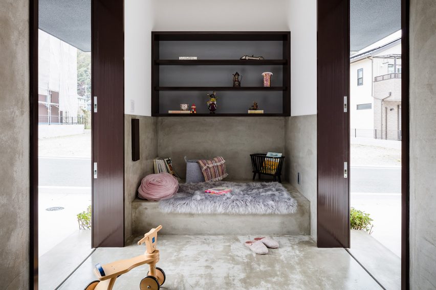 Slender House by FORM/Kouichi Kimura