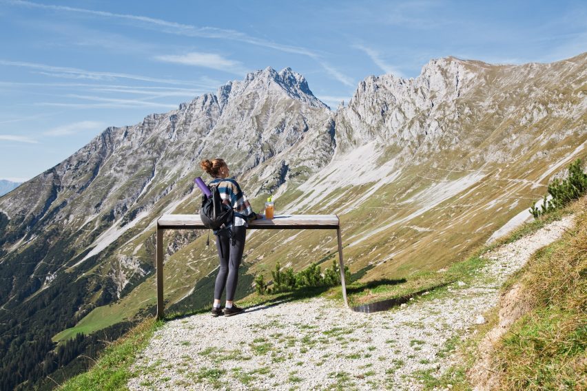 Cantilevered viewpoint on Perspektivenweg walking trail by Snøhetta, Innsbruck, Austria