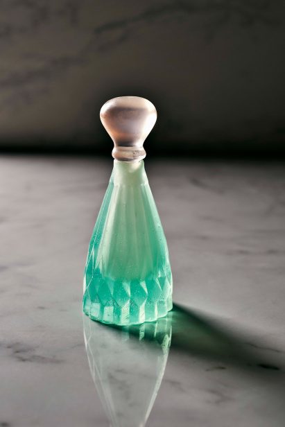 Central Saint Martins post-graduate student Mi Zhou has created Soapack, sustainable bottles for toiletries cast from soap