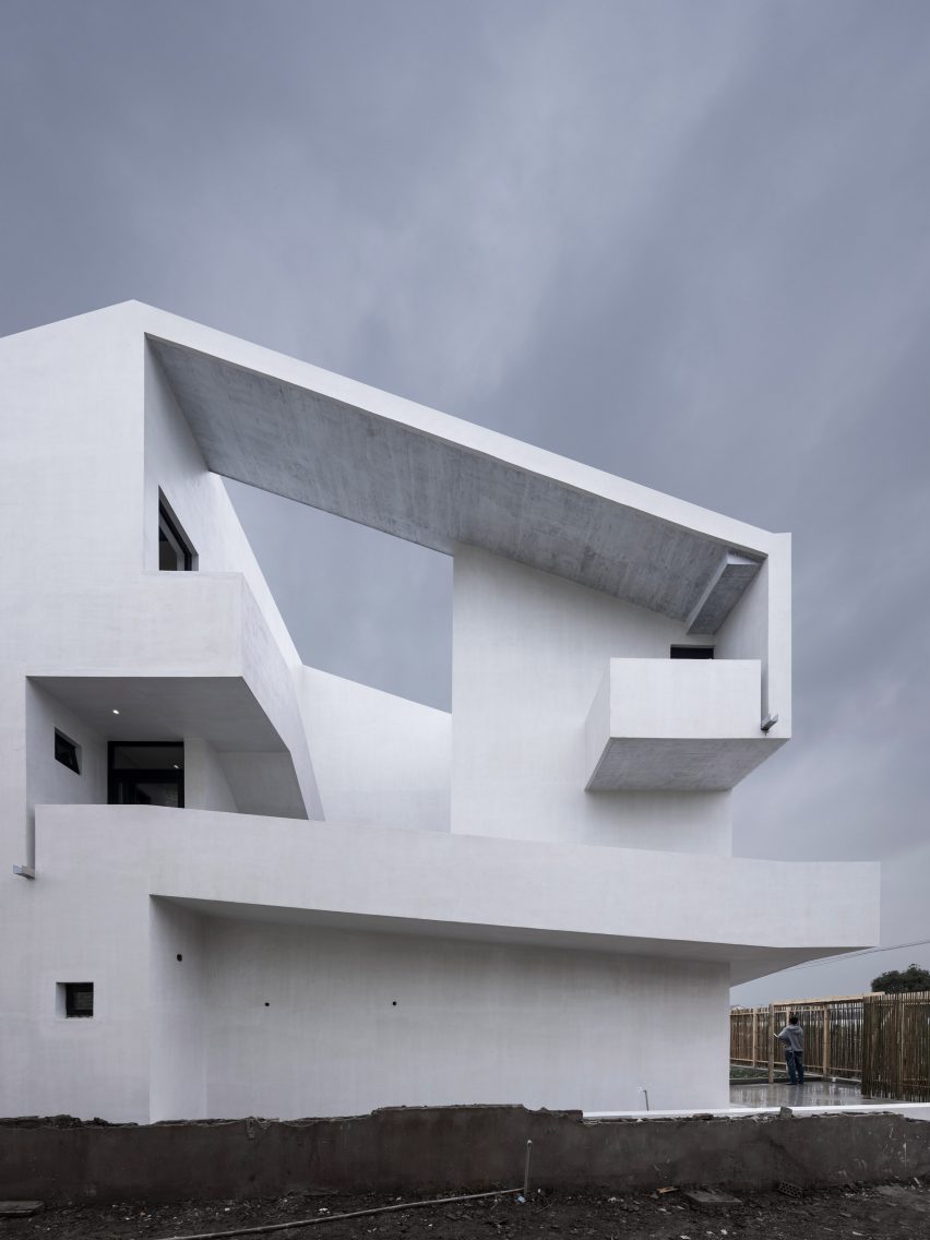 Song House by AZL Architects