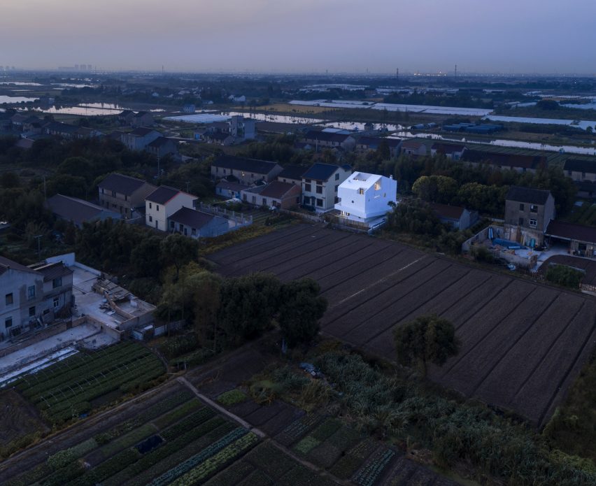Song House by AZL Architects