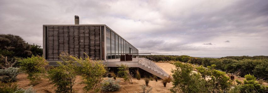 St Andrews Beach Villa by Woods Bagot