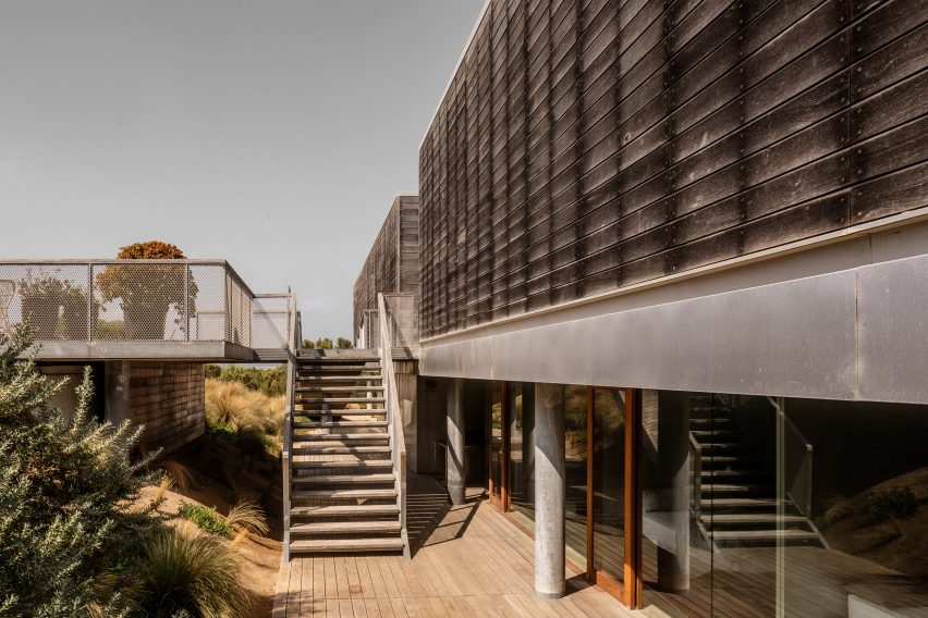 St Andrews Beach Villa by Woods Bagot