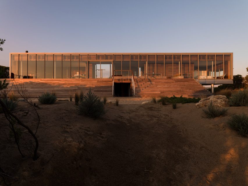 St Andrews Beach Villa by Woods Bagot
