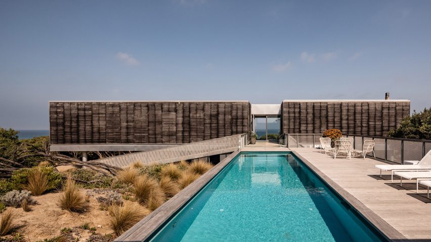 St Andrews Beach Villa by Woods Bagot