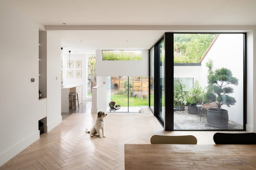 The Courtyard House by Fraher & Findlay