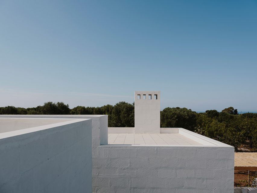 Villa Cardo by Studio Andrew Trotter