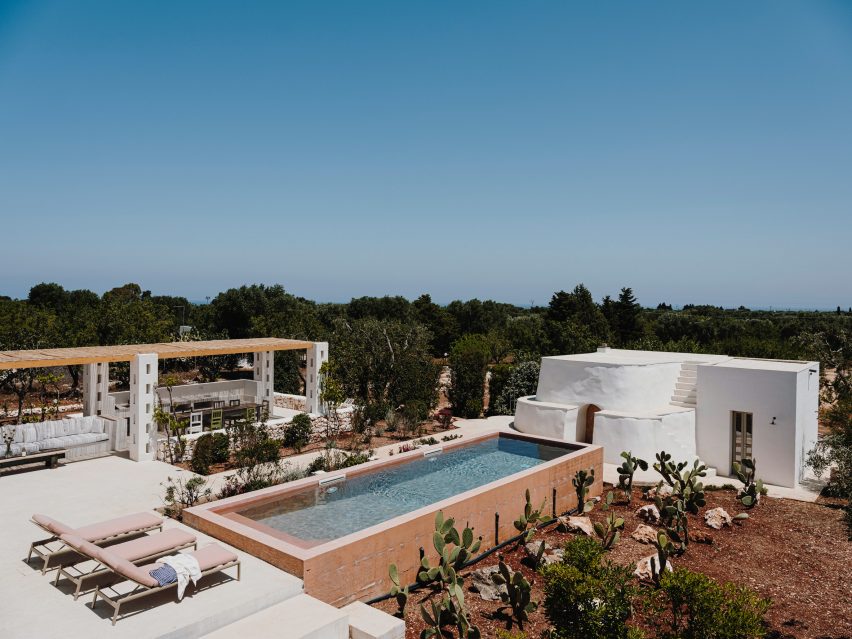 Villa Cardo by Studio Andrew Trotter