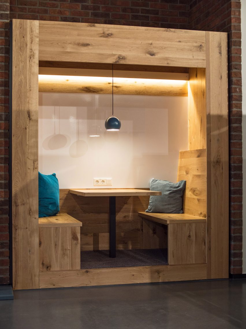 Factory No09 office by Villeroy & Boch