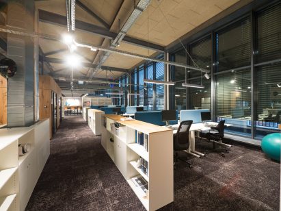 Factory No09 office by Villeroy & Boch