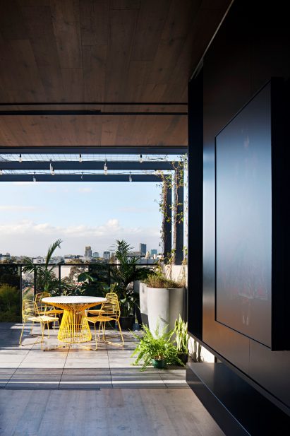 Wellington Street Mixed Use by Matt Gibson Architecture and Design