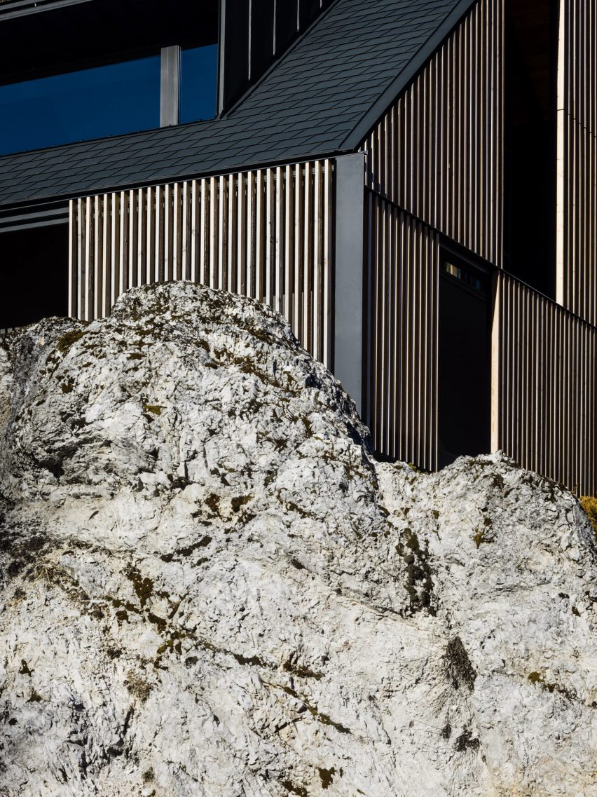 Z House by Geza