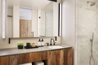 1 Hotel West by RCH Studios