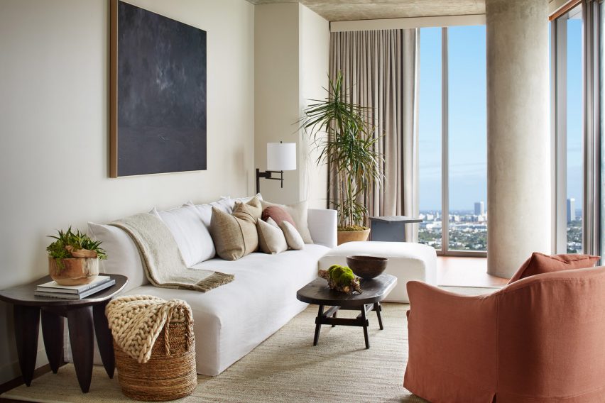 1 Hotel West by RCH Studios