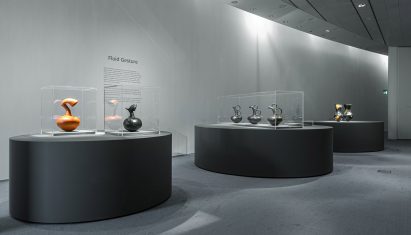 David Adjaye Magdalene Odundo Sainsbury Centre exhibition design