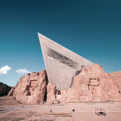 Expanding Iranian Ancient Architecture by Mohammad Hassan Forouzanfar