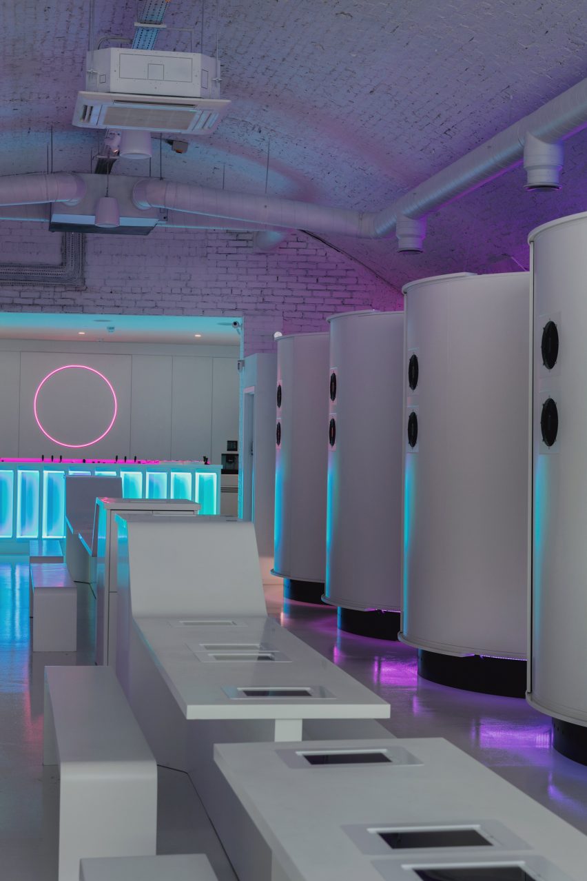 Otherworld VR experience Red Deer