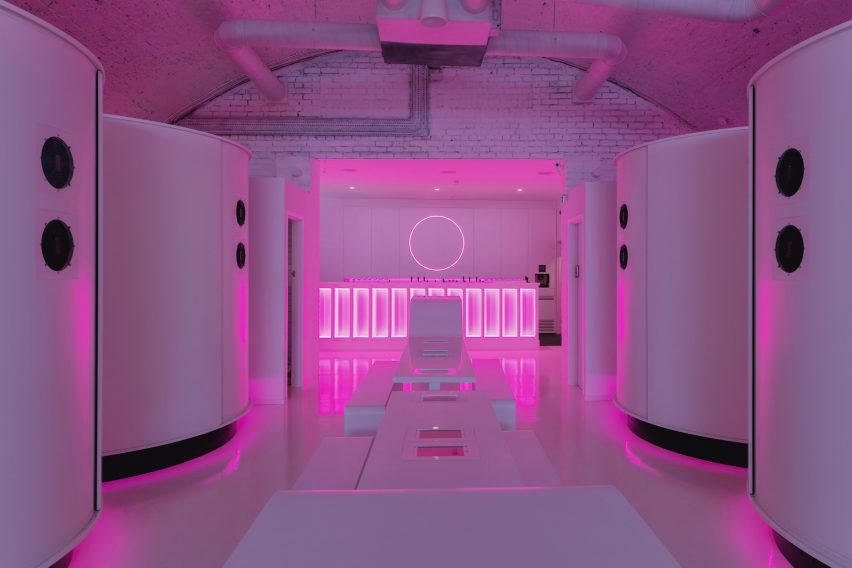 Otherworld VR experience Red Deer