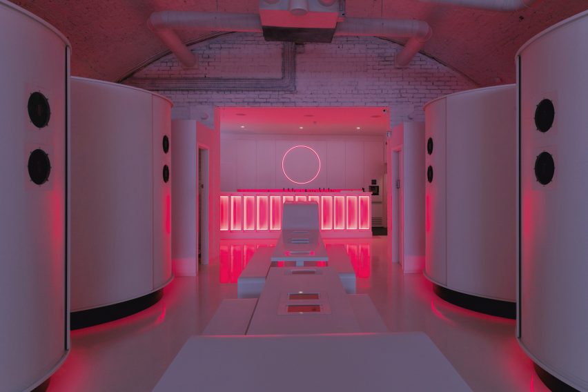 Otherworld VR experience Red Deer