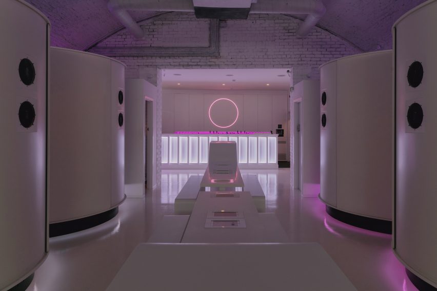 Otherworld VR experience Red Deer