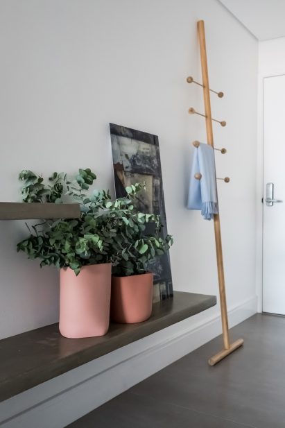 AK Apartment by RUA 141 and Rafael Zalc