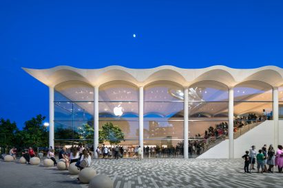 Aventura by Foster + Partners