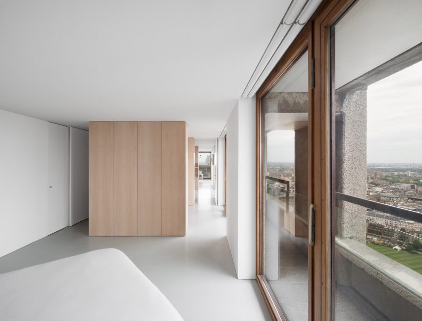 Barbican apartment designed by John Pawson