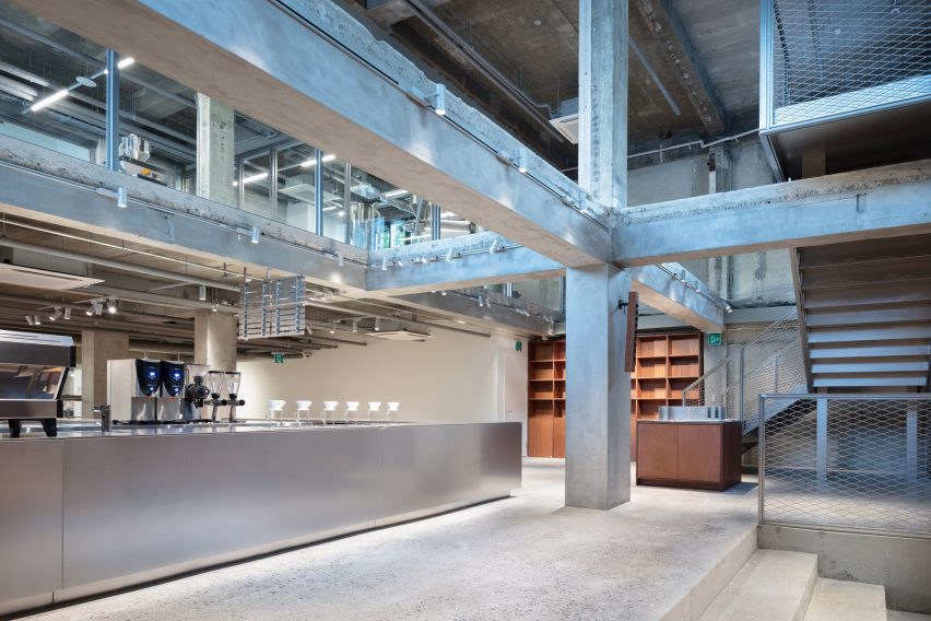 Blue Bottle Coffee cafe in Seongsu by Schemata Architects